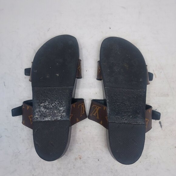 Louis Vuitton Brown Buckle Bom Dia Monogram Flat Slide Sandal - Picture 2 of 13